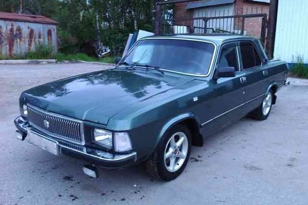 GAZ-3102-Volga